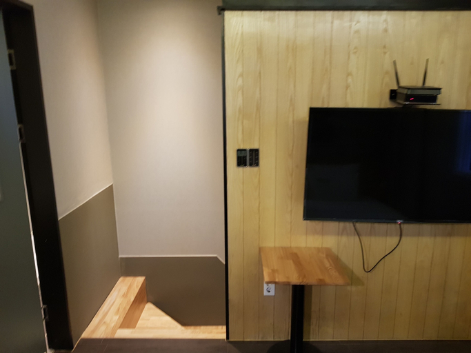 Others 5, DWELL HOTEL, Geumjeong
