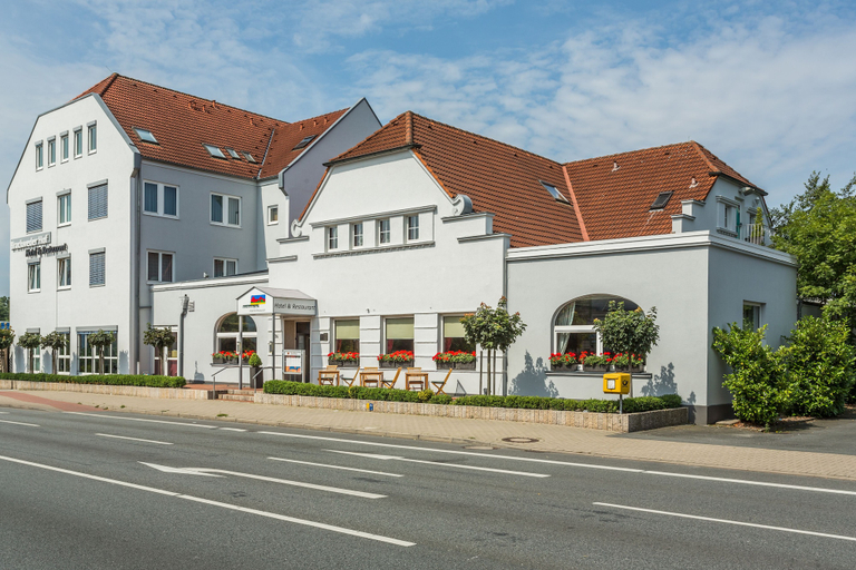 Exterior & Views 2, Hotel Brackweder Hof, Bielefeld