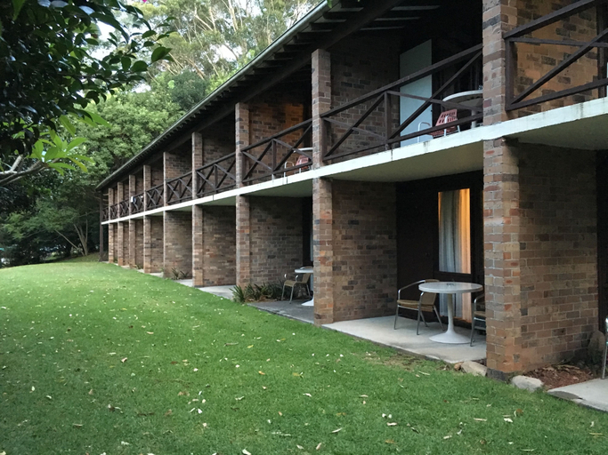 Exterior & Views 2, Avoca Beach Hotel, Gosford - East