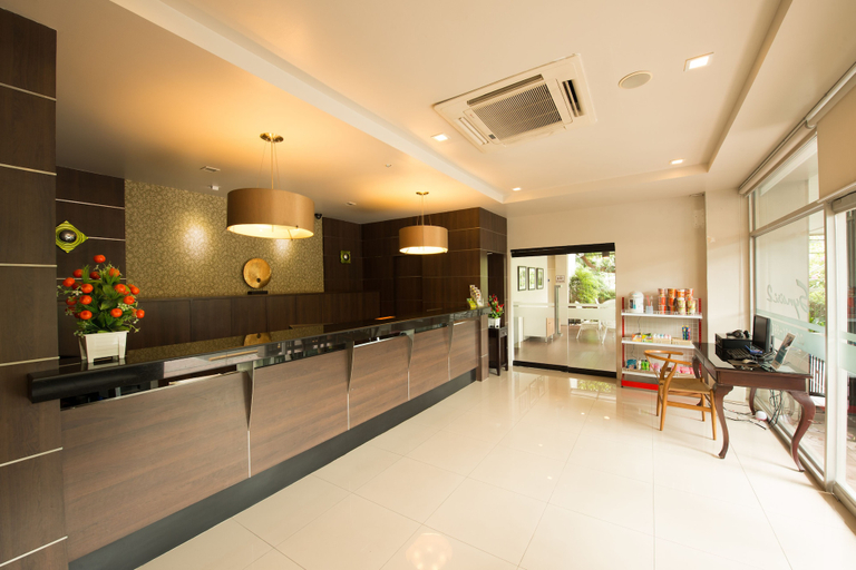 Others 5, Sinsiri 2 Ladprao 98/1, Wang Thonglang