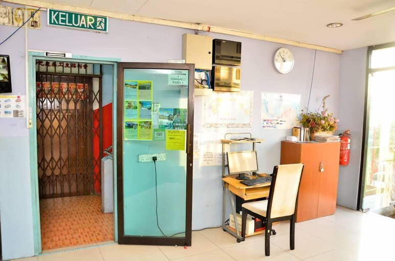 Food & Drinks, J & J Hotel, Kota Kinabalu