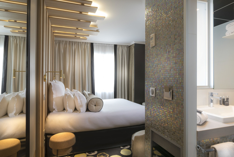 Bedroom 3, Hotel du Cadran, Paris