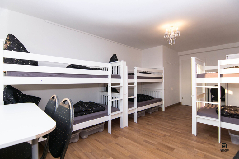 Bedroom 3, Skyhostel Friedrichshafen, Bodenseekreis