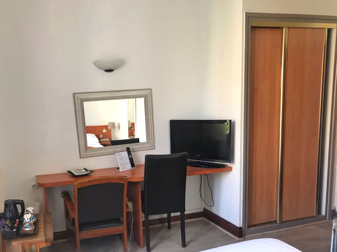 Bedroom 21