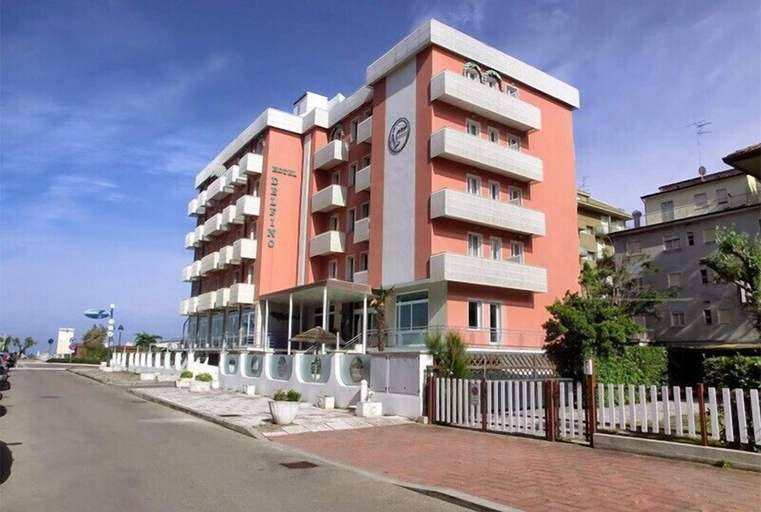 Exterior & Views 2, Hotel Delfino, Ravenna