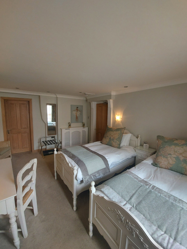 Bedroom 2, Castle View Guest House, Durham
