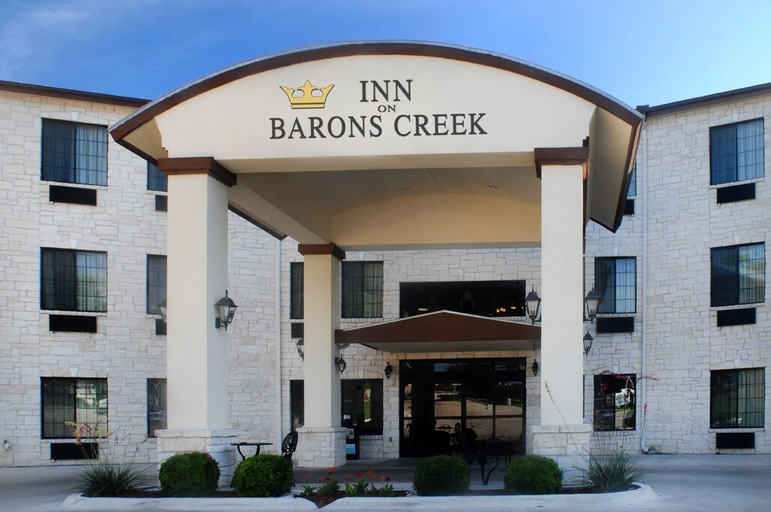Exterior & Views 2, Inn On Barons Creek, Gillespie