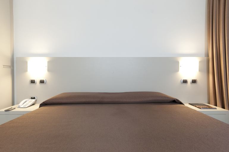 Bedroom 3, Hotel Brandoli, Verona
