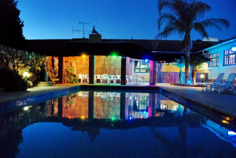 Exterior & Views, Oasis Country Lodge, West Coast