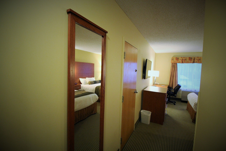 bedroom 11