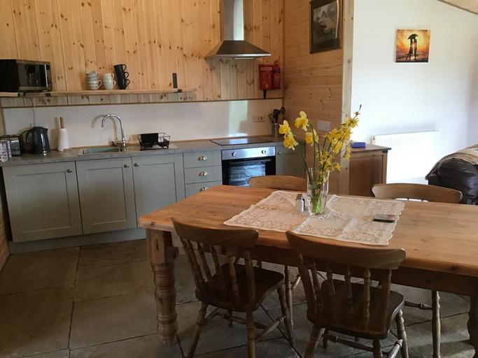 Others 1, 1 Bed Lodge-sleeps 4-pet Friendly-free Parking, Herefordshire