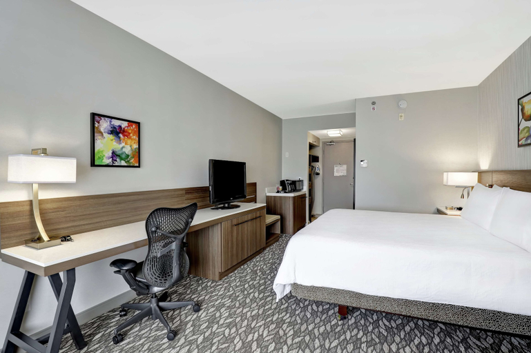 Bedroom 3, Hilton Garden Inn Toronto/Ajax, Durham