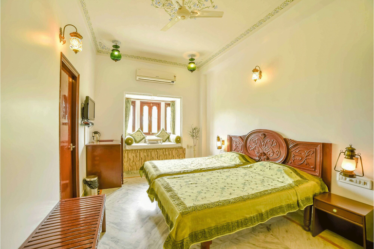 Bedroom 3, Sargam Sadan, Udaipur