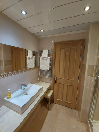 Bathroom 3, Castle View Guest House, Durham