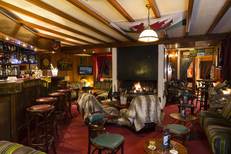 Food & Drinks 5, Hotel du Bourg, Savoie