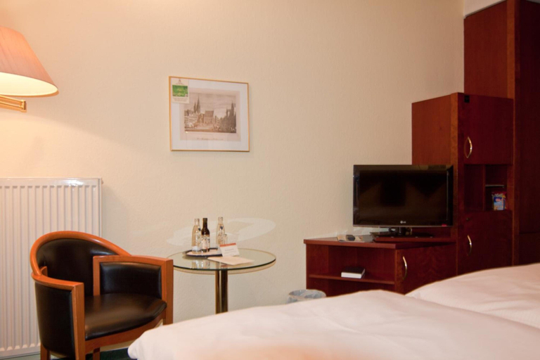 Bedroom 4, Parkhotel Unter den Linden, Harz