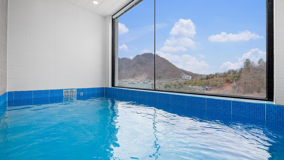 Sport & Beauty 5, Gapyeong Belloci Firstige Partypoolvilla, Gapyeong
