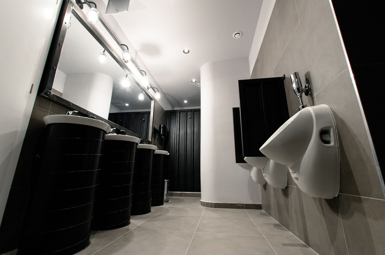 Bathroom 5, Main Square Hostel, Zagreb