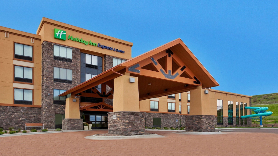 Exterior & Views 4, Holiday Inn Express & Suites GREAT FALLS by IHG, Cascade