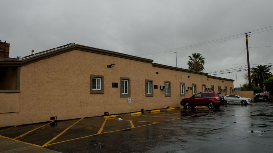 Exterior & Views 2, El Patio Hotel, San Bernardino