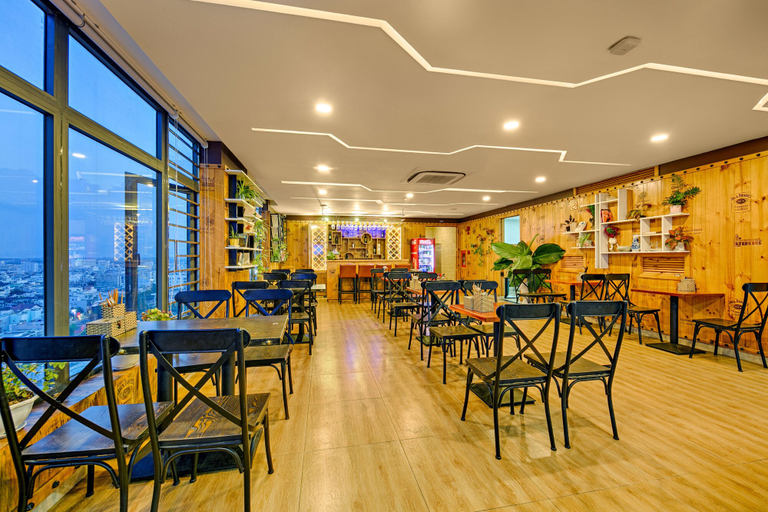 Food & Drinks 5, Lavender Riverside Hotel, Da Nang