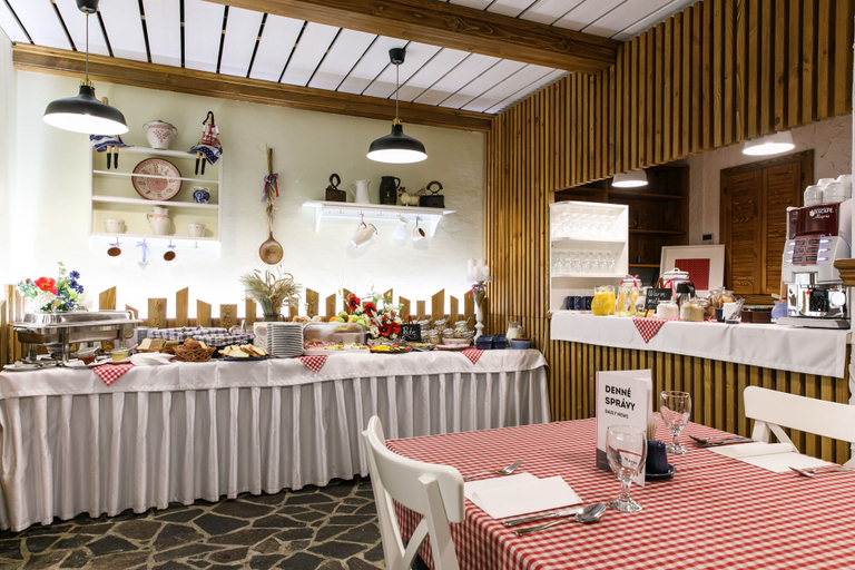 Food & Drinks 5, APLEND CITY Hotel Perugia, Bratislava I