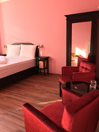 Bedroom 4, SmartHotel Mystique self check-in, Hochtaunuskreis