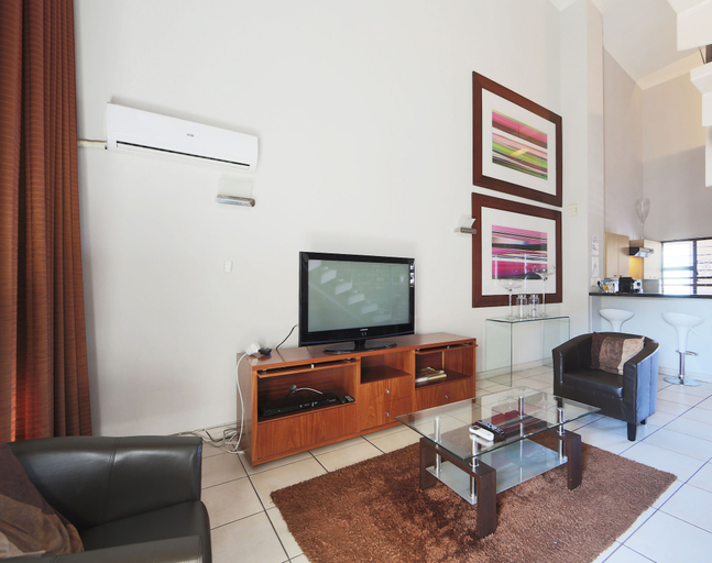 Others 5, Prestige Apartment Sandton at Westpoint, City of Johannesburg