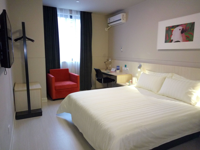 Bedroom 4, Jinjiang Inn, Zhuhai