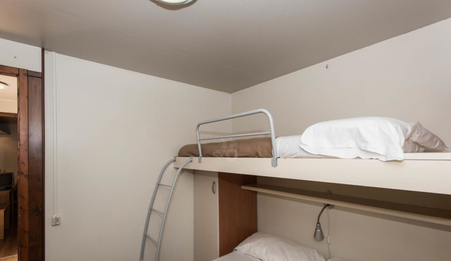 Bedroom 4, Happy Village & Camping, Roma