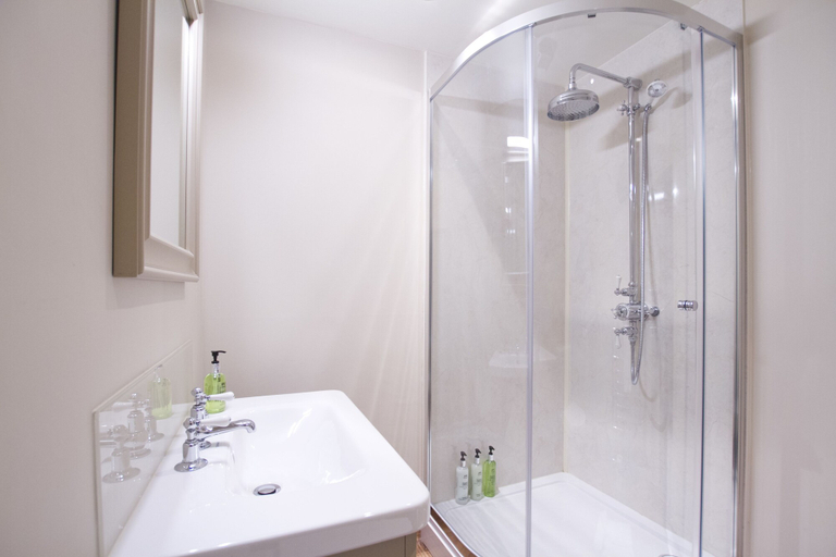 Bathroom 4, The Chapter House, Wiltshire