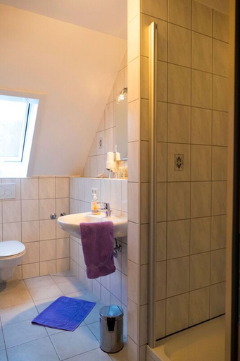 Bathroom 3, Landgasthof Lell, Hohenlohekreis