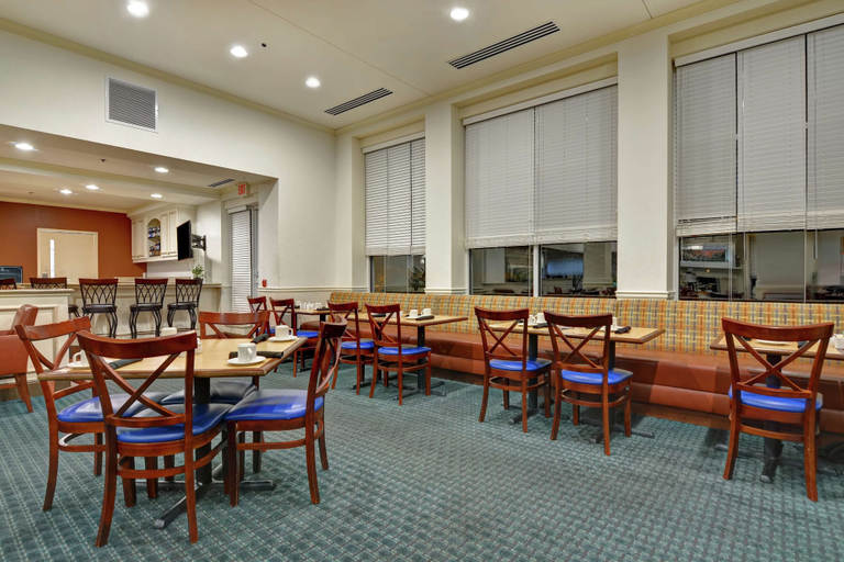 Food & Drinks 5, Hilton Garden Inn Appleton/Kimberly, Outagamie
