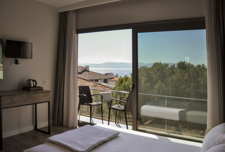 Bedroom 2, Sahil Otel, Çeşme