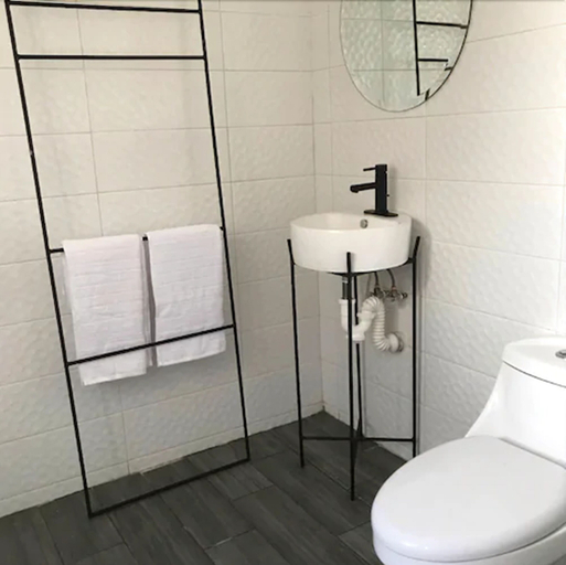 Bathroom 3, Casa Malva, Guanajuato