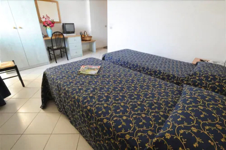 Bedroom 3, Villa Orchidea, Ragusa