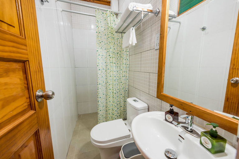 Bathroom 4, Ithaa Beach Maldives, Guraidhoo
