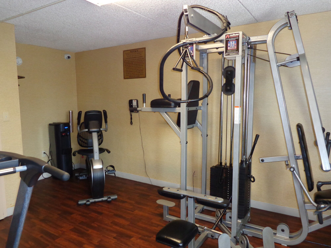 Others 5, Howard Johnson by Wyndham Suffern, Rockland
