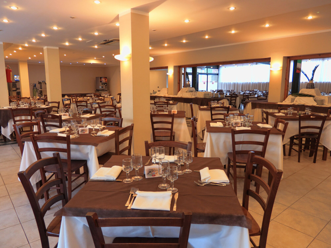 Food & Drinks 4, Fruit Village Crotone Casarossa, Crotone