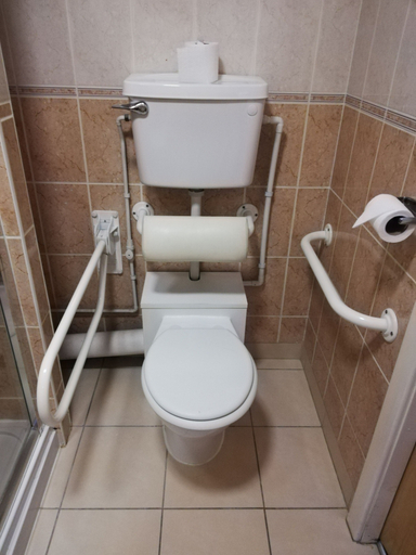 Bathroom 4, The Corn Mill Lodge Hotel, Leeds