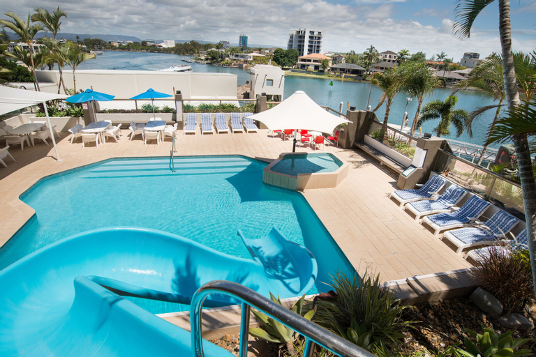 Tiki Hotel Surfers Paradise, Gold Coast