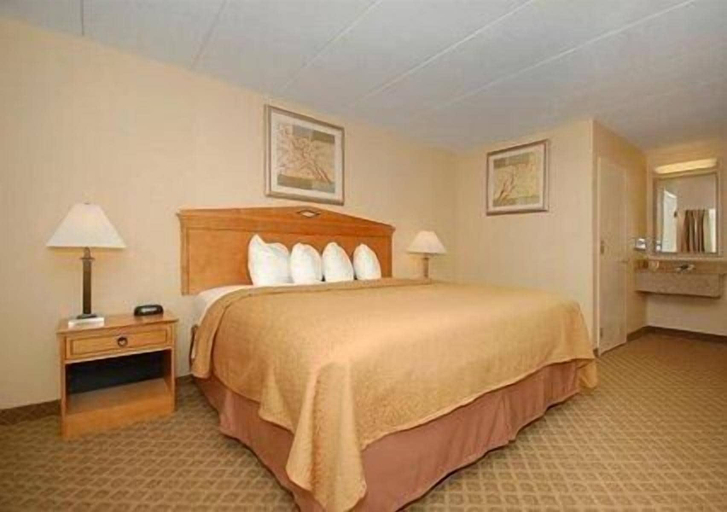 Bedroom 3, Quality Inn & Suites Fairview - Erie, Erie