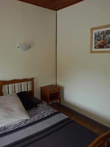 Bedroom 3, Auberge Saint Aubin, Allier