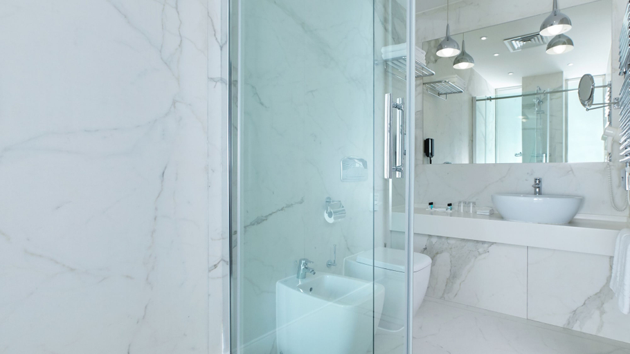 Bathroom 5, Park Inn by Radisson Odintsovo, Odintsovskiy rayon
