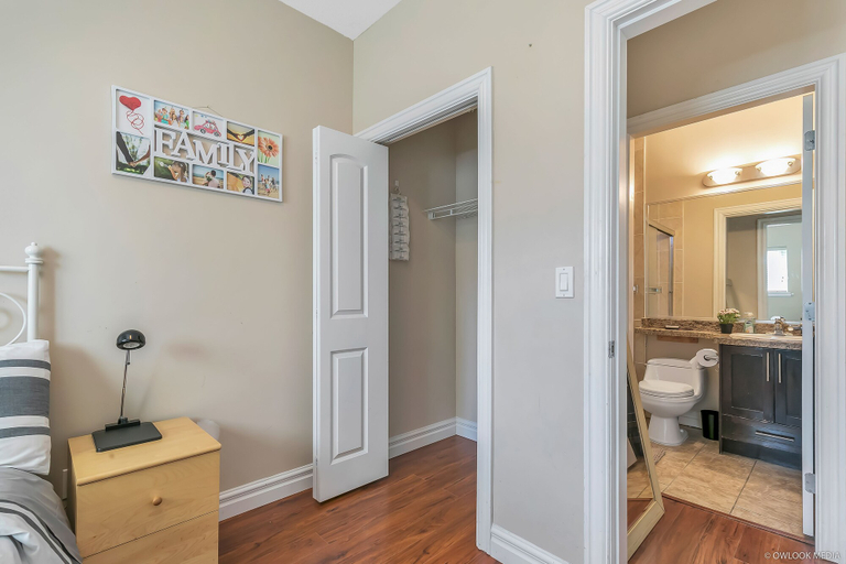 Others 5, Bright 2 BR Private Suite by Elevate Rooms, Greater Vancouver
