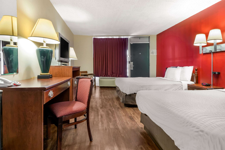 Bedroom 3, Econo Lodge Cortland Downtown, Cortland