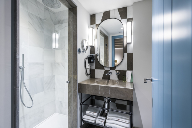 Bathroom 5, Intelier Casa de Indias Hotel by Intelier Hotels & Suites, Sevilla