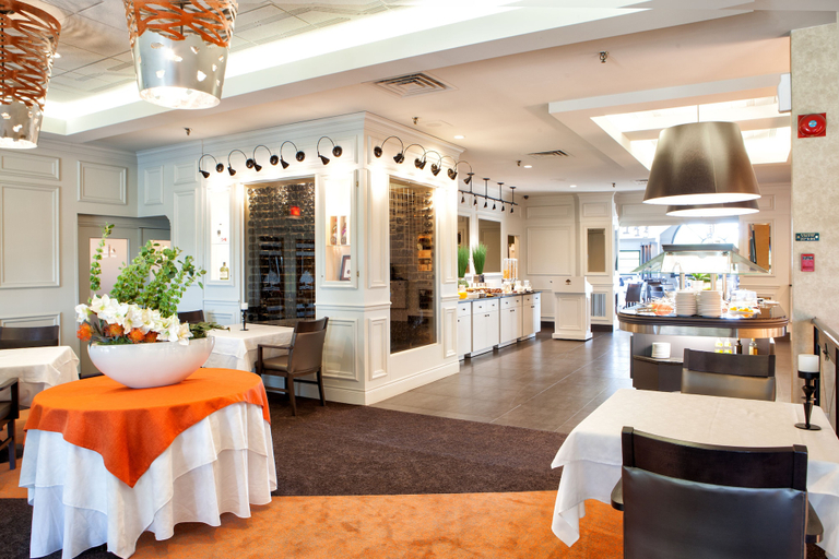 Food & Drinks 5, Auberge Godefroy