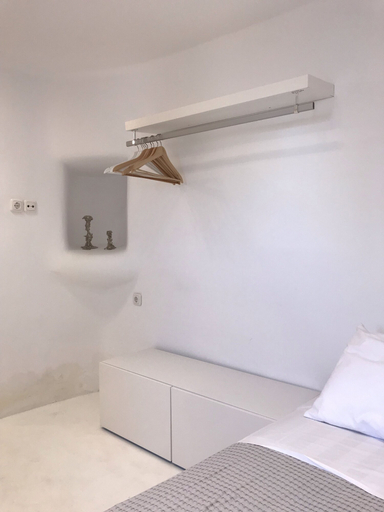 Bedroom 4, Villa Ammonite, South Aegean
