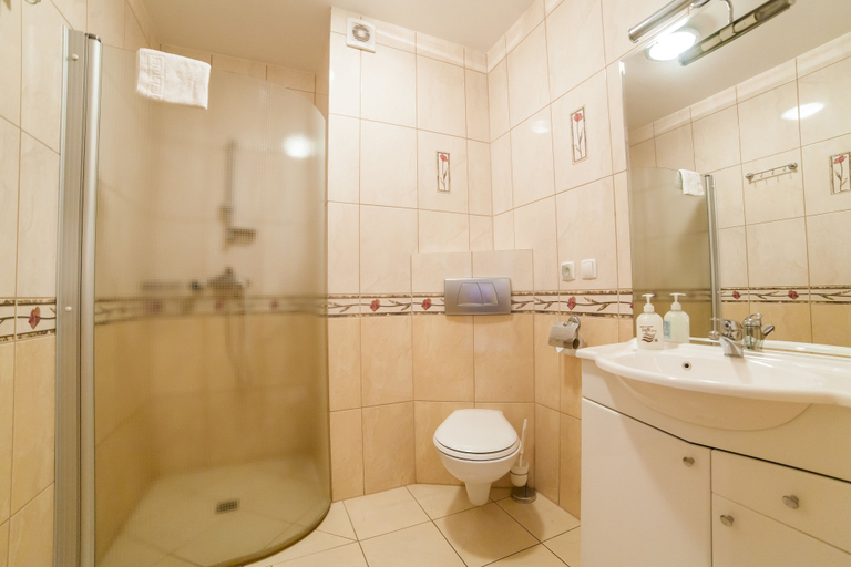 Bathroom 3, Olymp Spa, Kołobrzeg